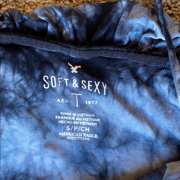 American Eagle tie dye cold shoulder bodysuit🌸 - Picture 5 of 5